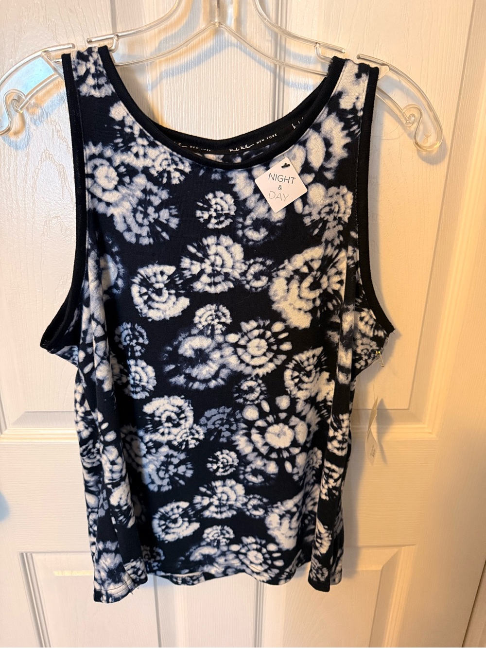 Nicole Miller Navy and White Tie-Dye Tank Top